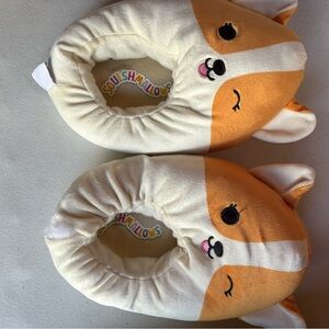 Squishmallows Corgi Plush Slippers - Orange and Cream Kids size 7/8